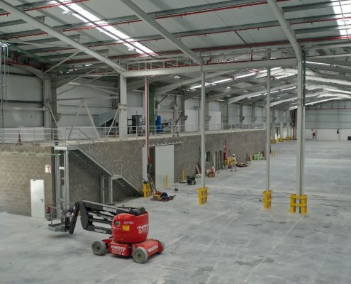reforma nave logistica